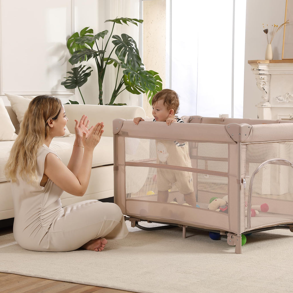 4 in 1 Pack and Play F746169